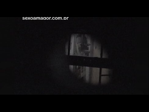 ❤️ Blondie bakal diam-diam videotaped dening tetanggan voyeur umpetaken konco bricks kothong ❤ Kurang ajar ing jv.hqpornvideos.ru ❤